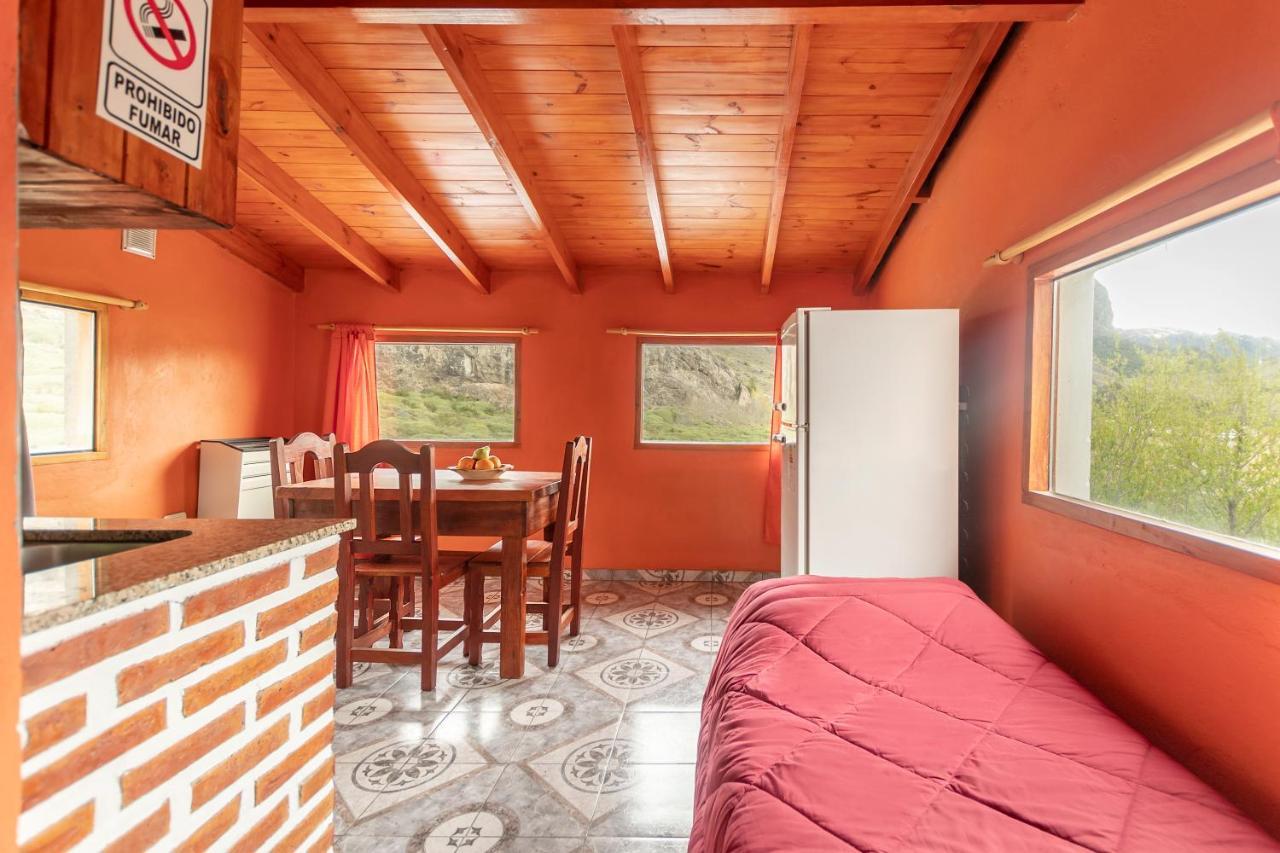 Hostel Luna Country El Chalten Exterior photo